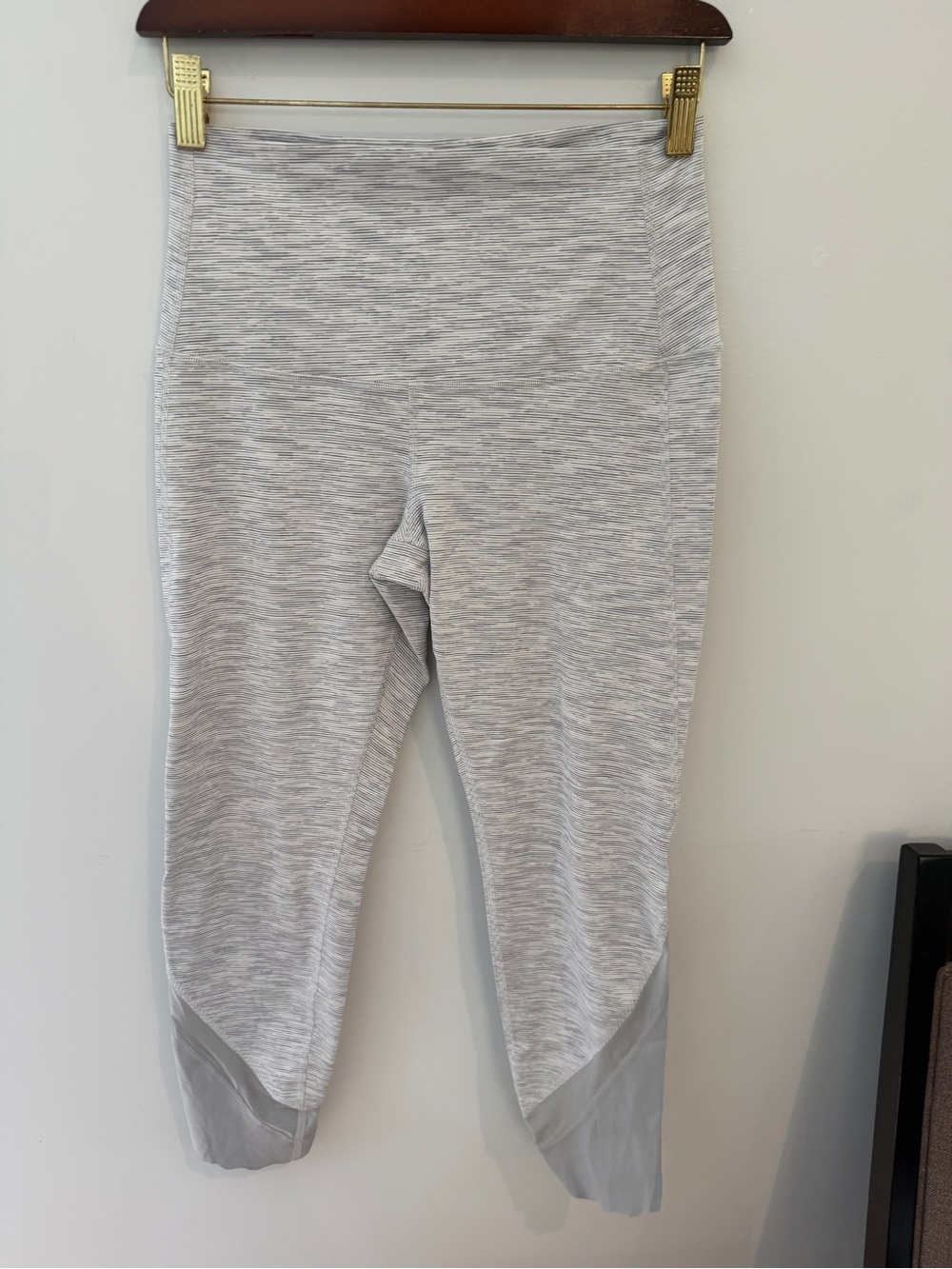 Lululemon Leggings Size 8 NWOT